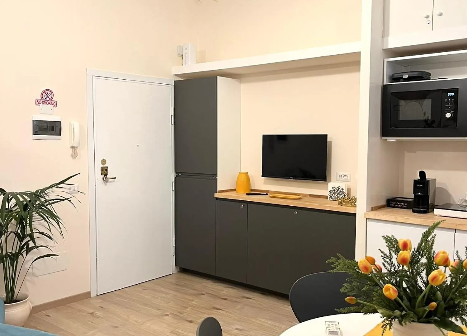 Suite Crescenzio In Laterano Рим Дом отдыха