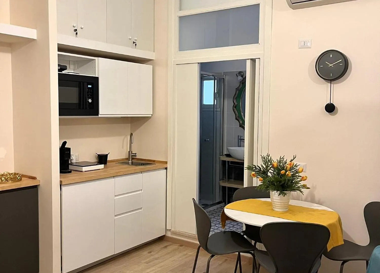 Suite Crescenzio In Laterano Рим Италия
